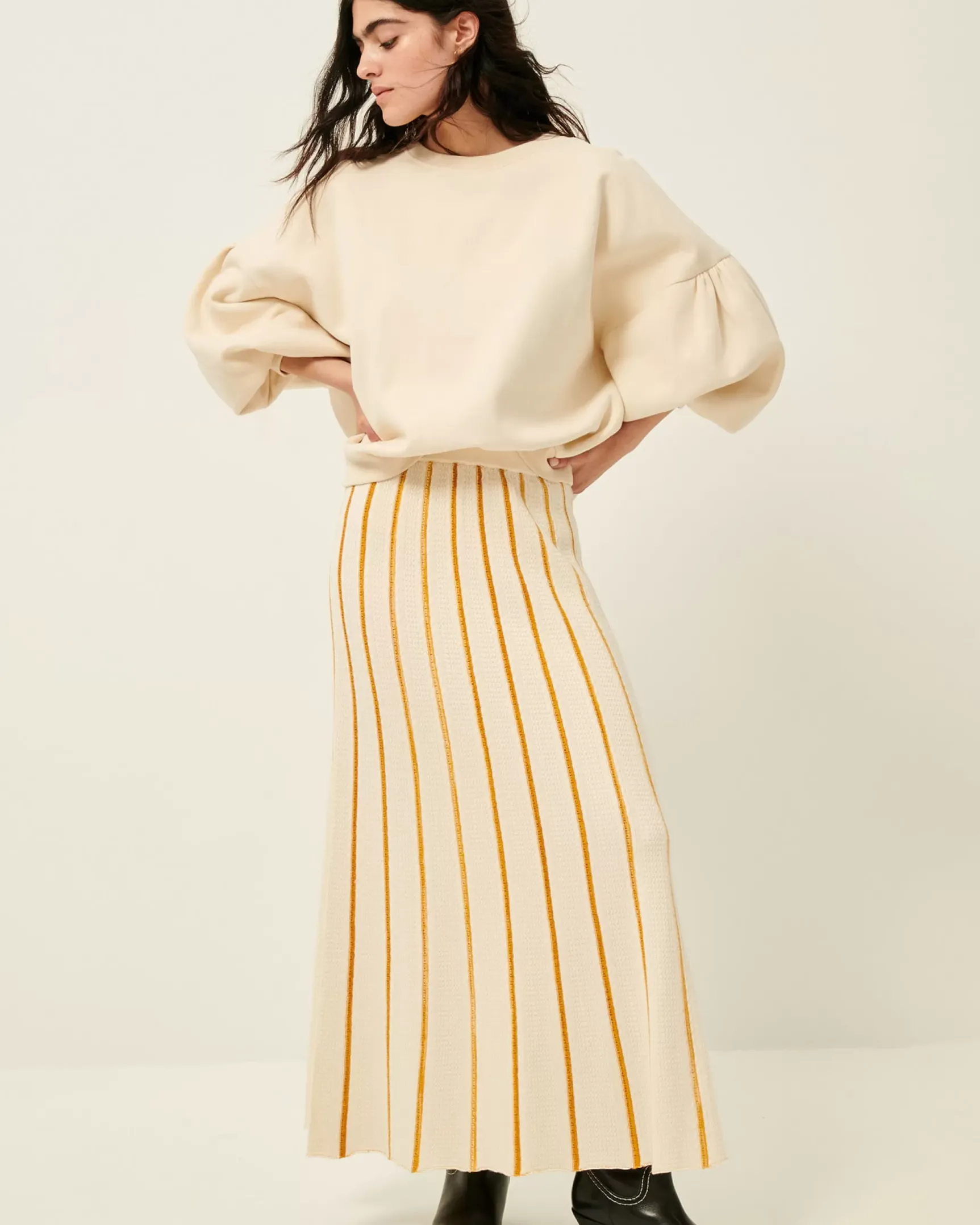 Discount Ayani Jupes et shorts