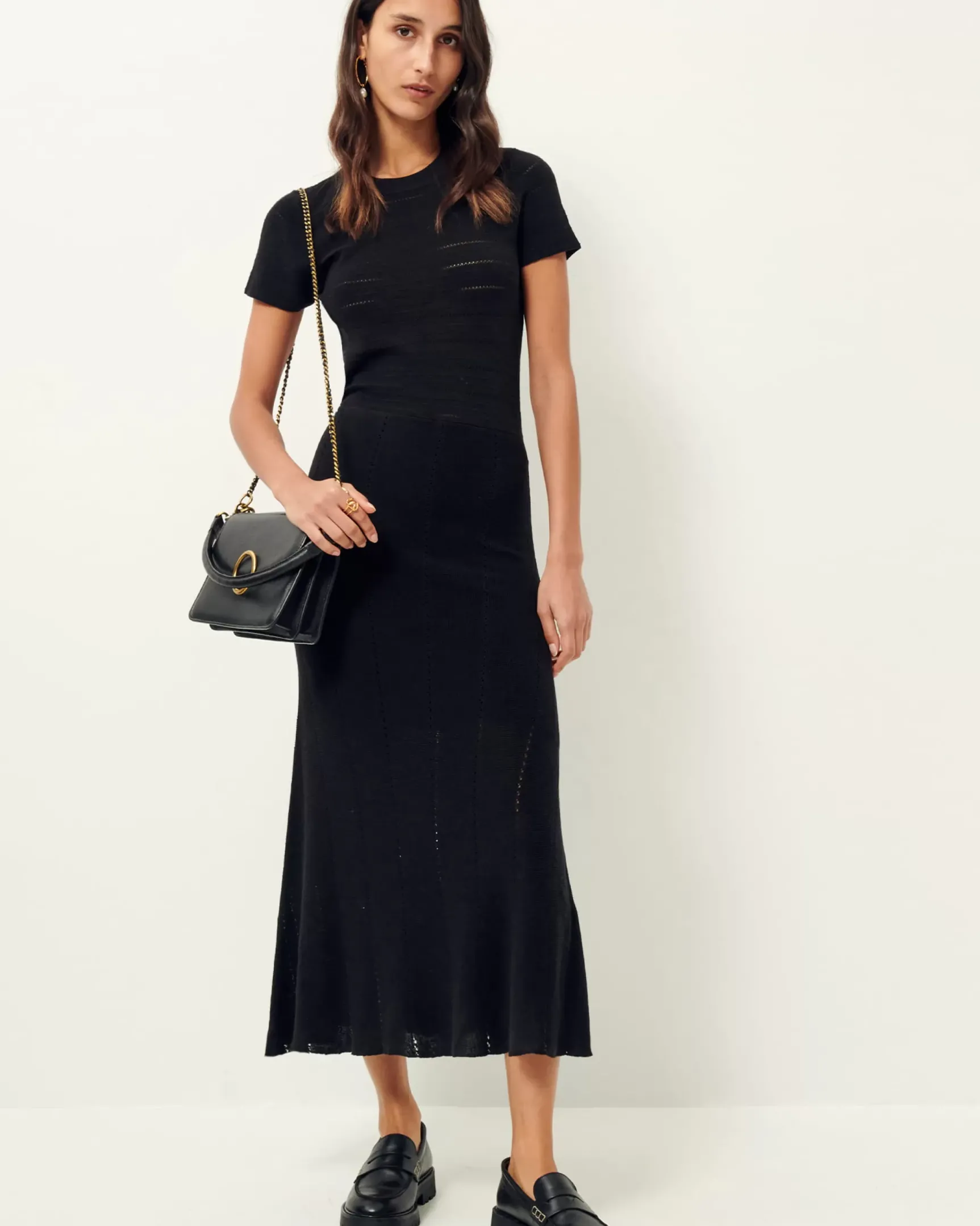 Online Halika Robes