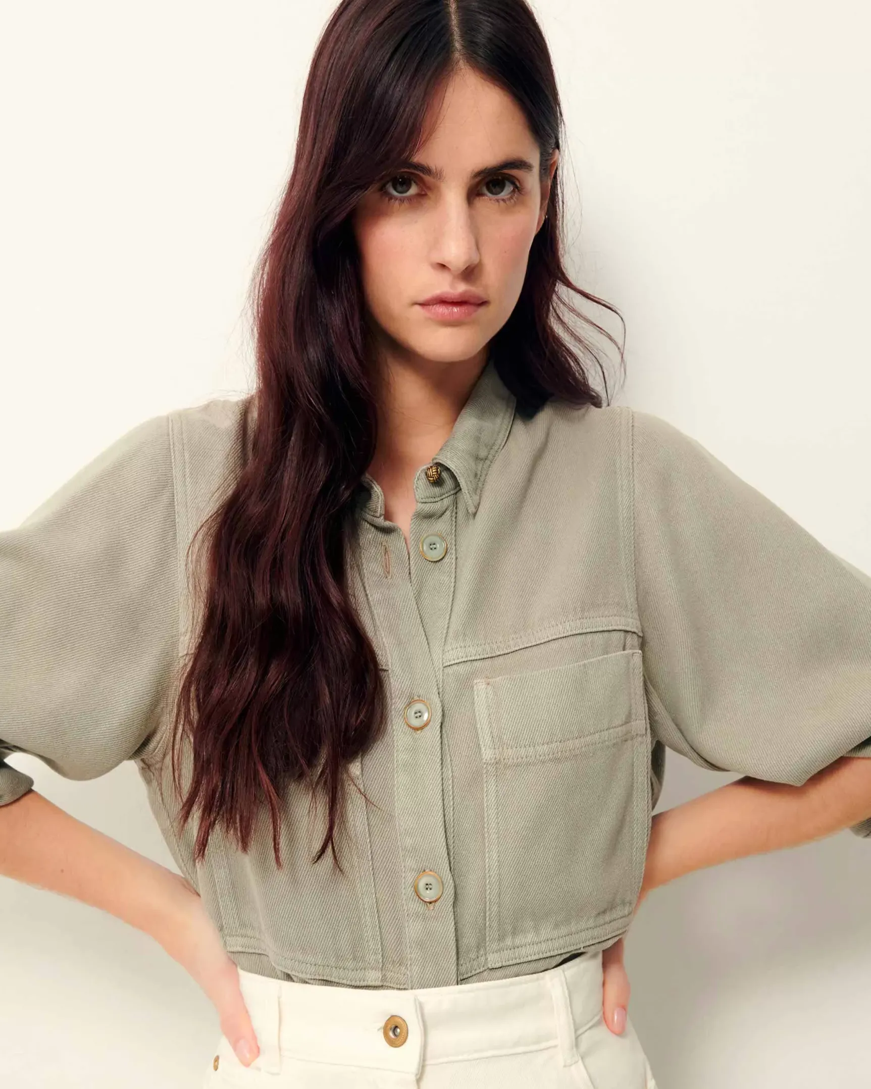 Outlet Leone Chemises et blouses