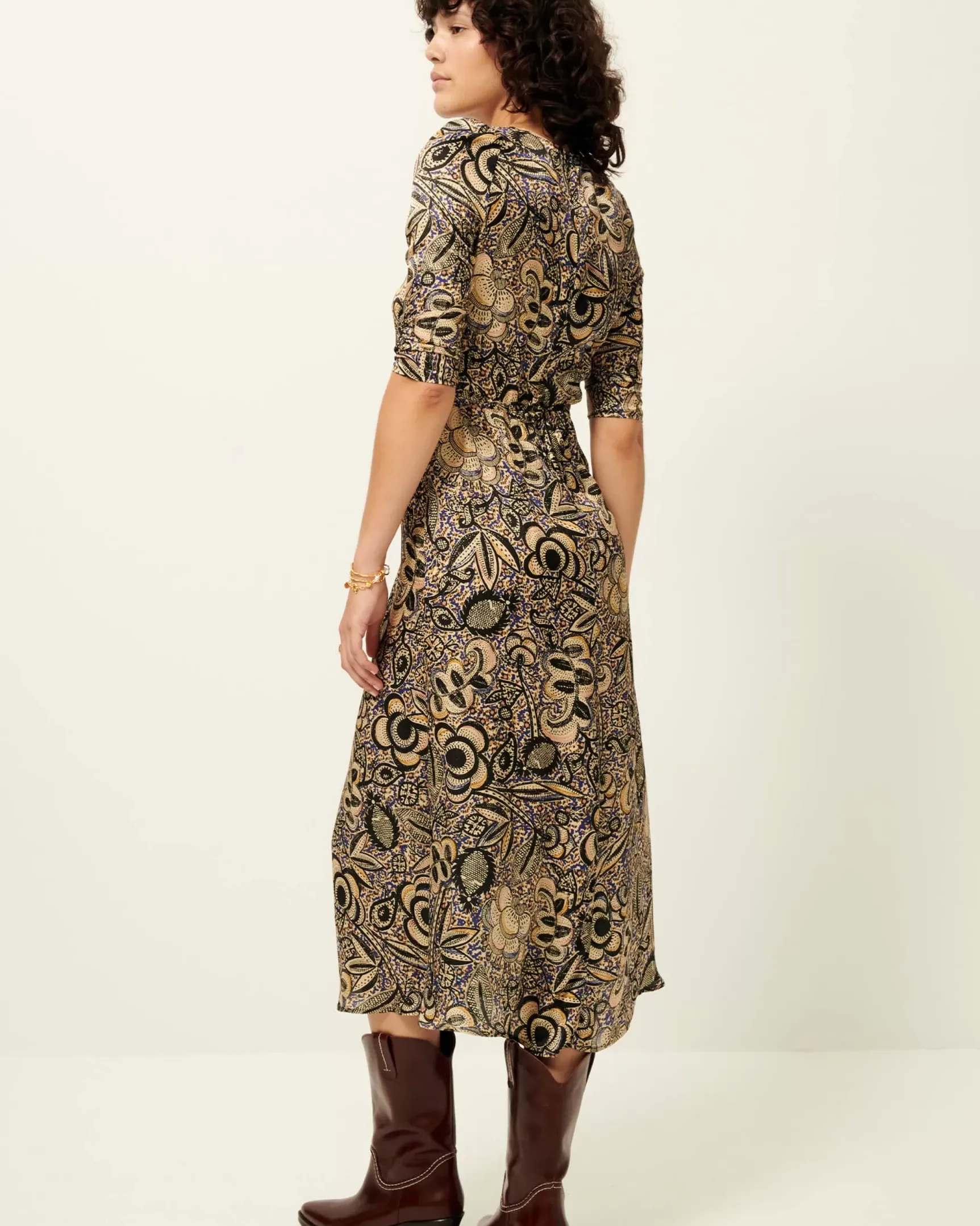 Outlet Nylia Robes
