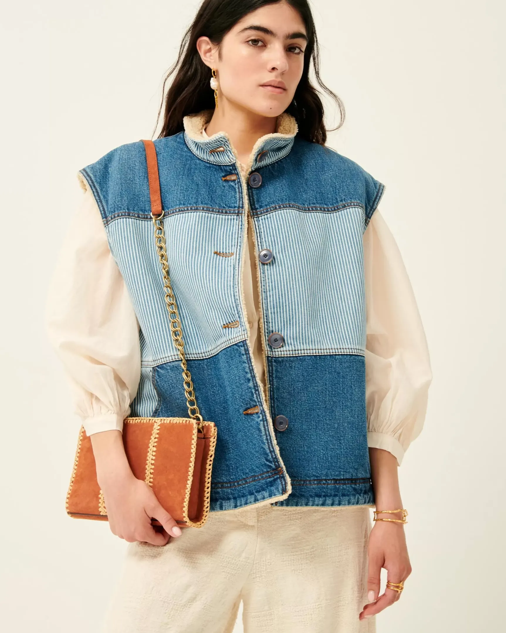 Hot West lake Vestes